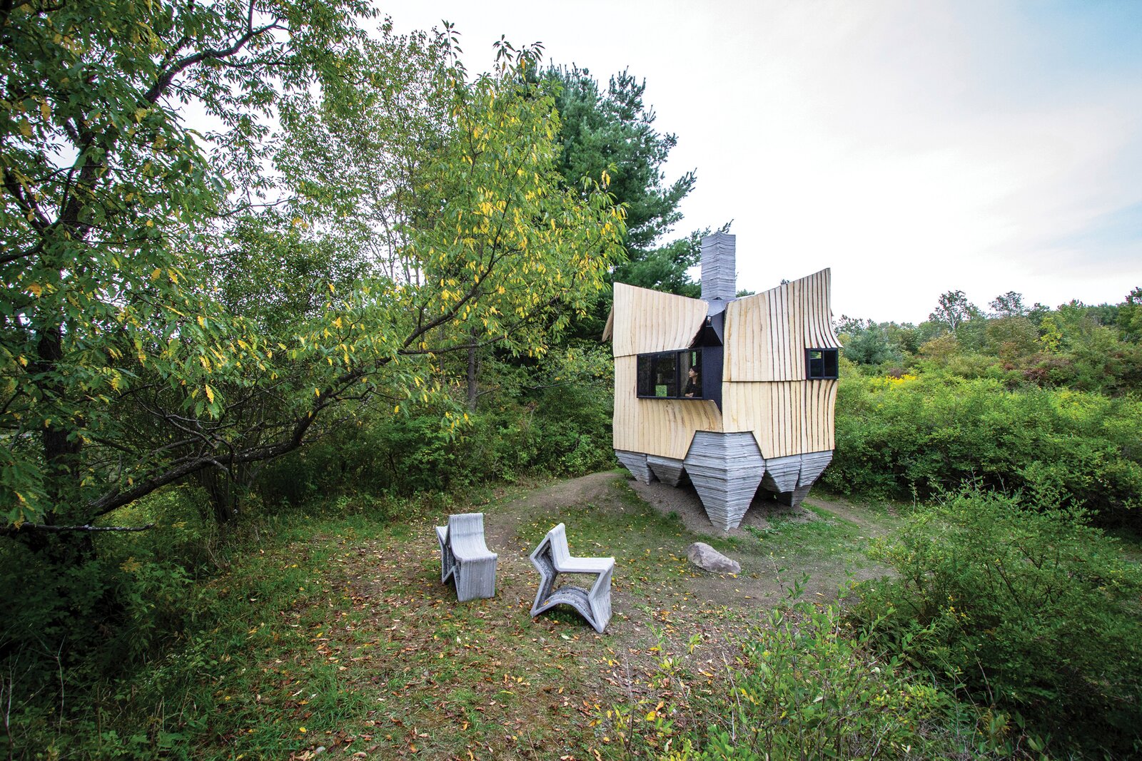 You are currently viewing This Tiny 3D-Printed Cabin Makes a Big Statement About Sustainability (dwell.com)